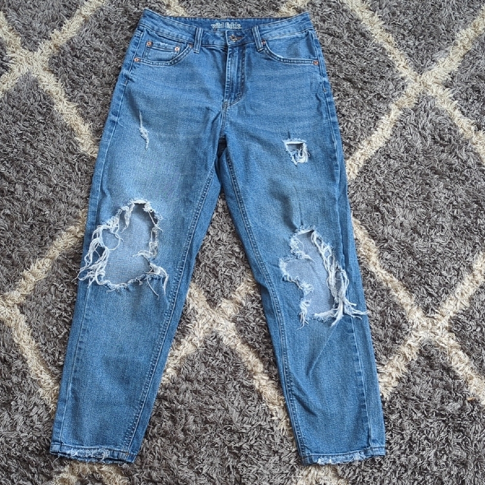 Wild Fable Blue Distressed Women's High Rise Jeans Size 2